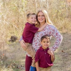 Meet your Posher, Alexis